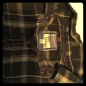 Men’s plaid shirt long sleeves
